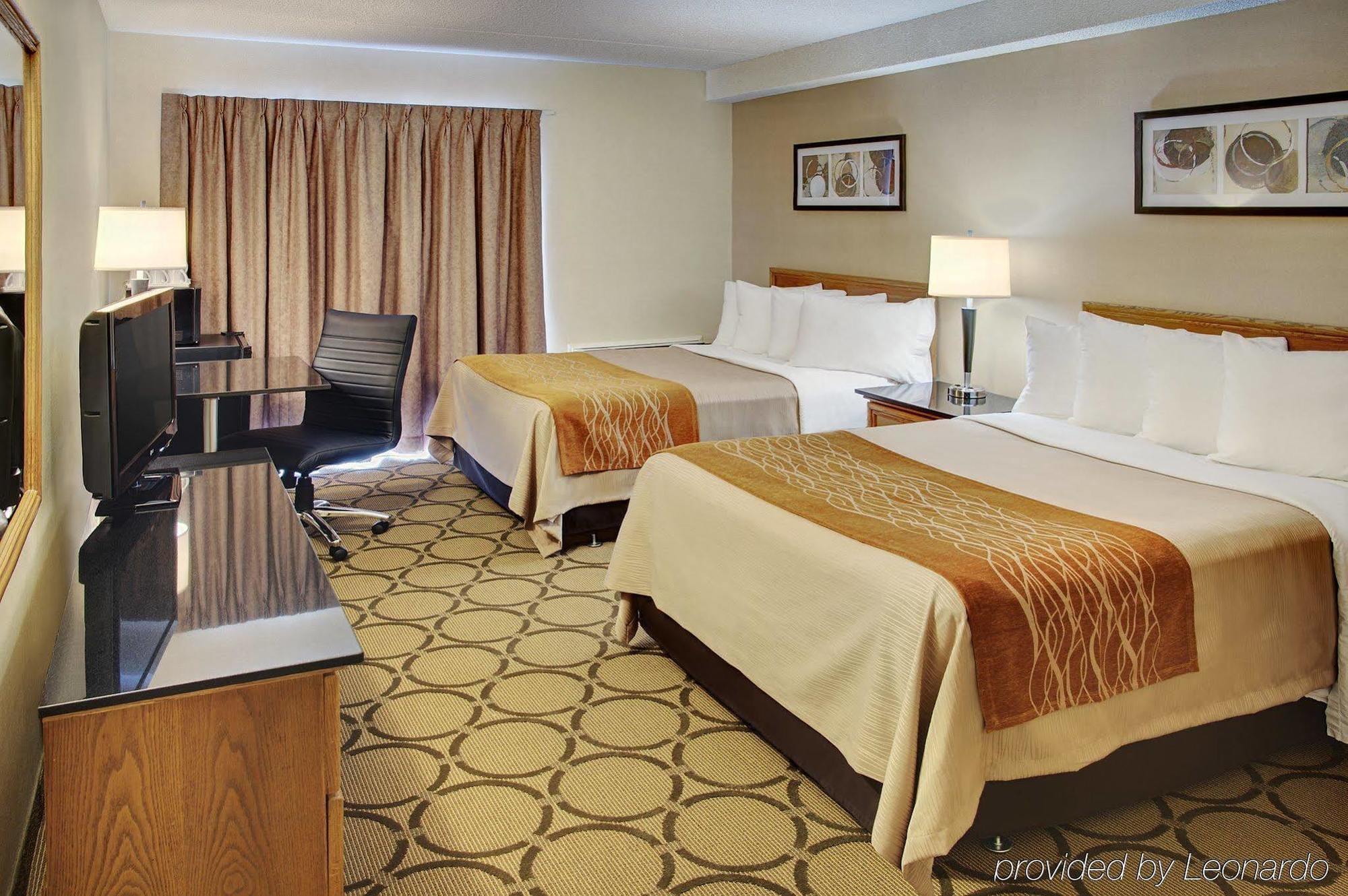Comfort Inn Yarmouth Bagian luar foto